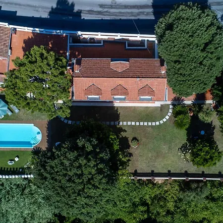 Villa Fiola 8, Emma *